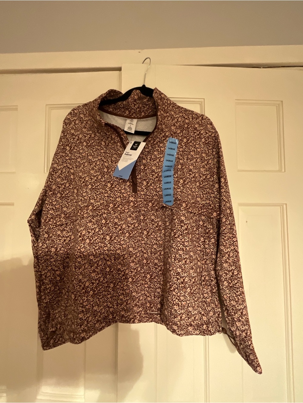 Cozy Floral Quarter-Zip Turtleneck Pullover - Brown